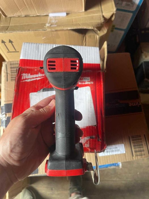 Mașină de găurit cu percuție Milwaukee M18BPD-0