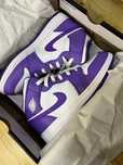 Jordan 1 Mid Purple
