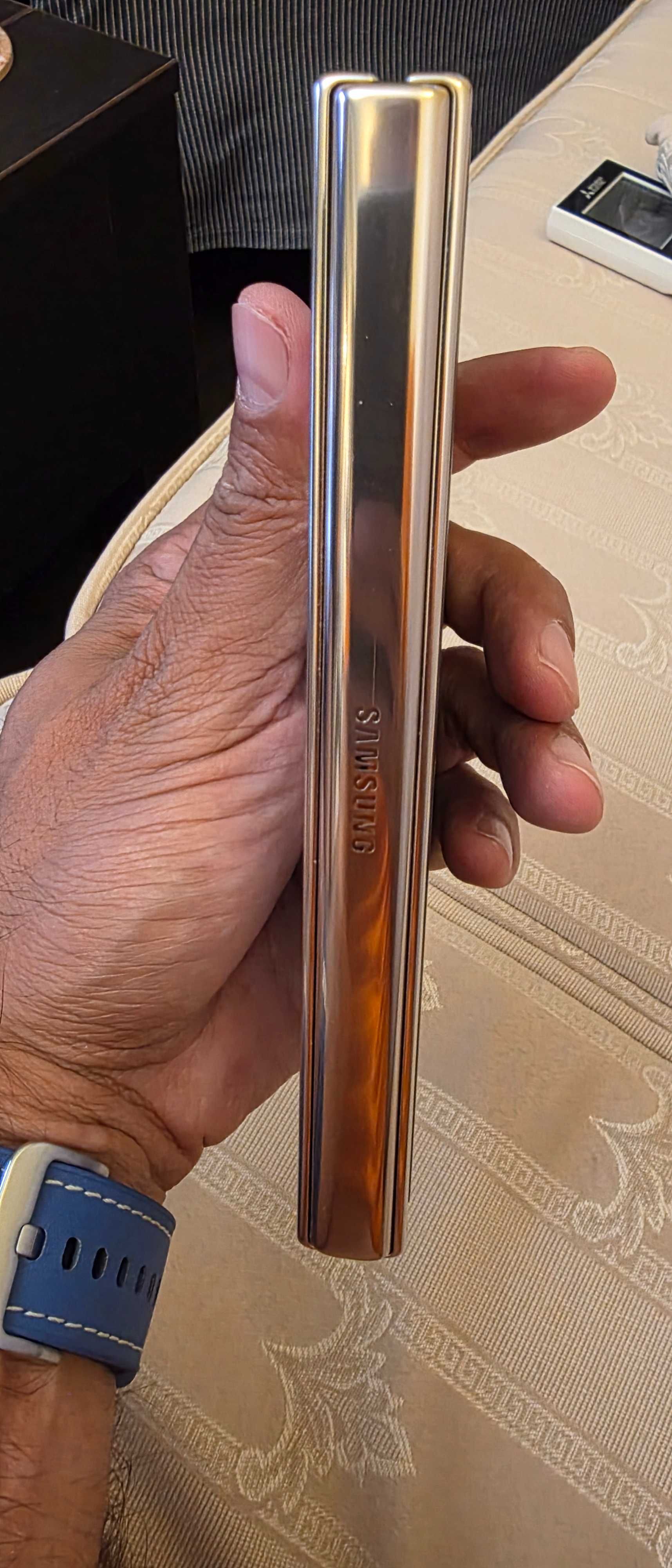 Samsung Z Fold 4