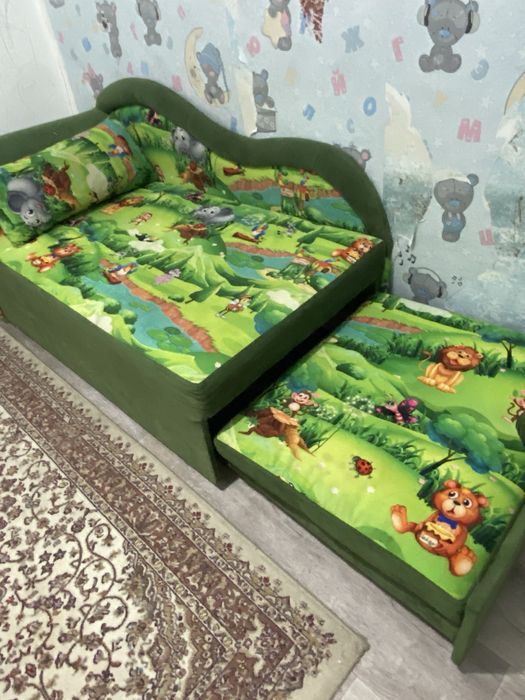 Диван детский раздвигается сдвигается
