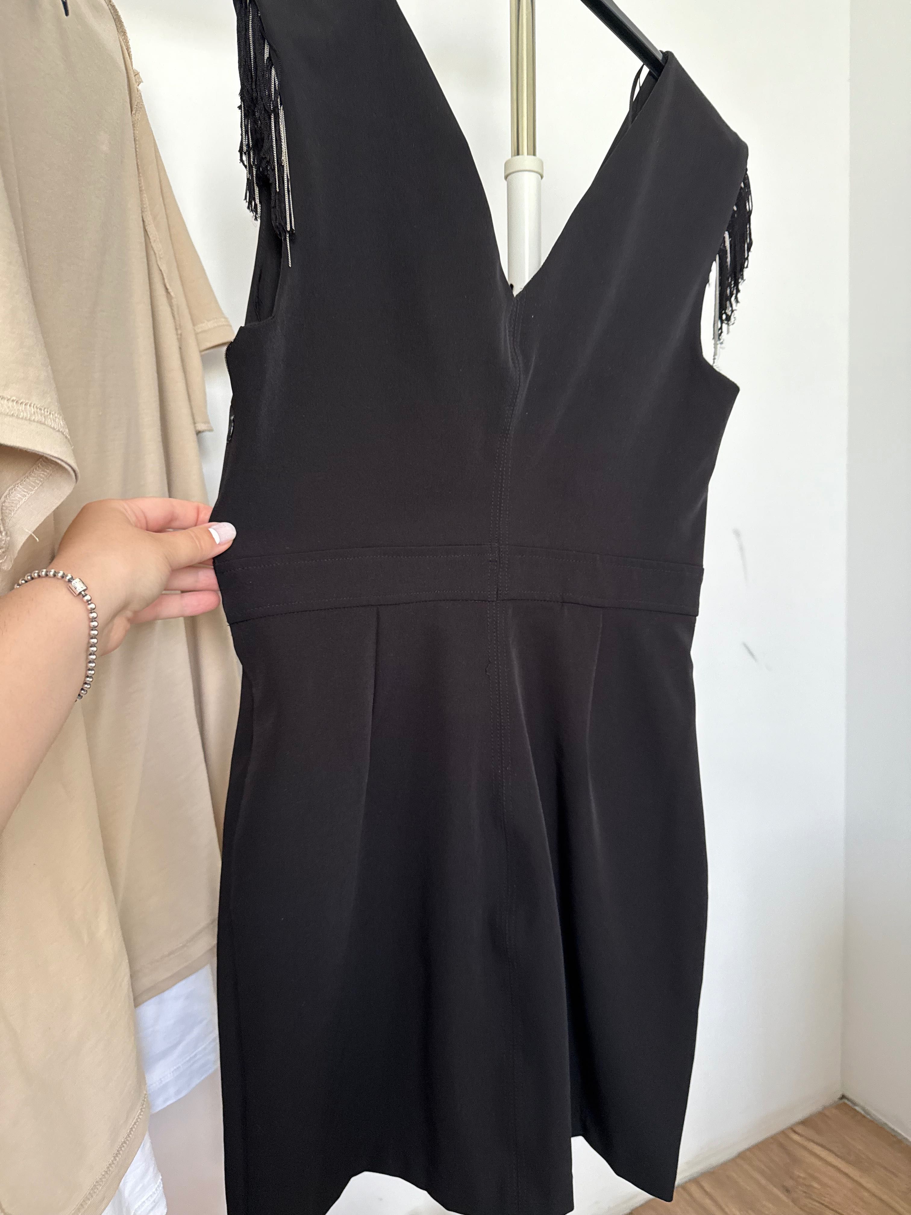 Rochie neagră Zara