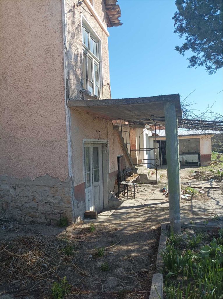 Продава се Къща в с. Калояновец, Област Стара Загора - 200 кв.м за 175 €/кв.м - Снимка #2