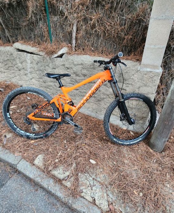 Bicicleta downhill mondraker plunder 27.5