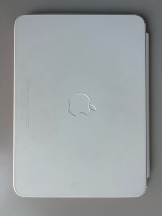 iPad 10th, 10,9" 256GB Wi-Fi Pink + калъф с клавиатура Apple Magic