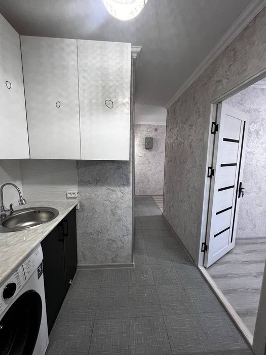 Продаю с ремонтом 1/1/5 на Лисуново 4, возможно под нежилое!