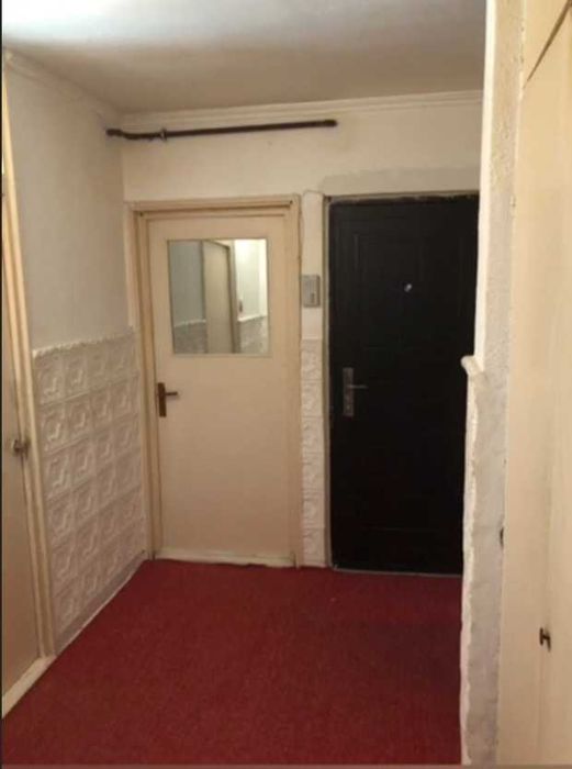 Vand apartament cu doua camere decomandat, in km 5, constanta