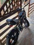 Bicicleta electrica nouă