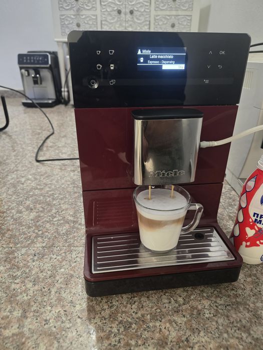 Кафемашина Miele CM5310