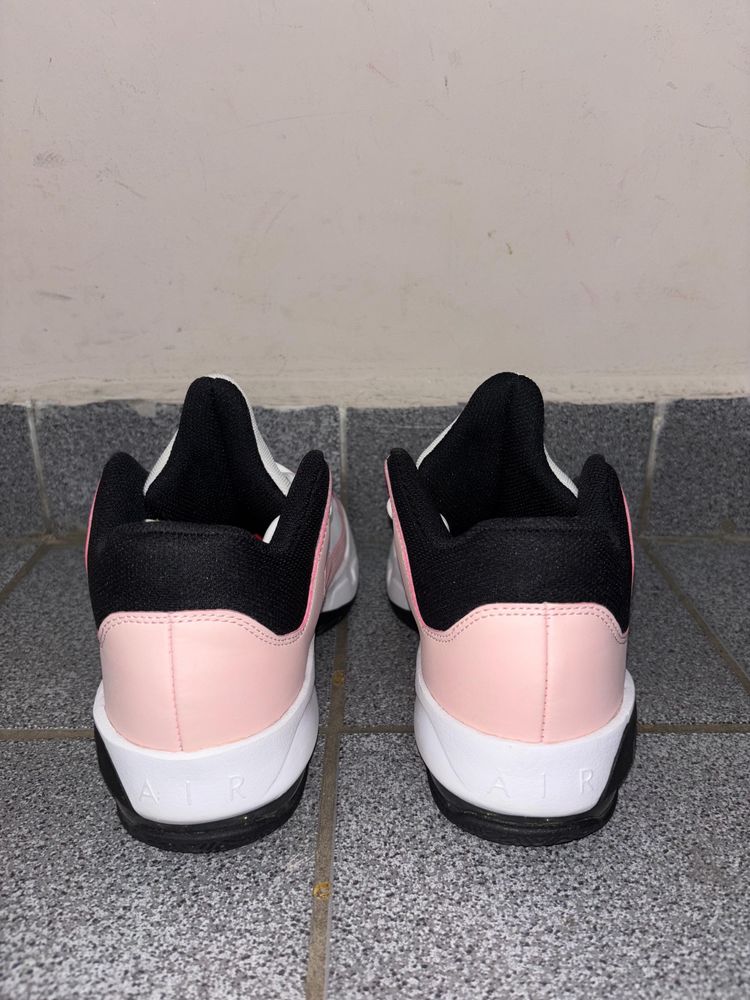 Vand jordan Max Aura Marimea 40