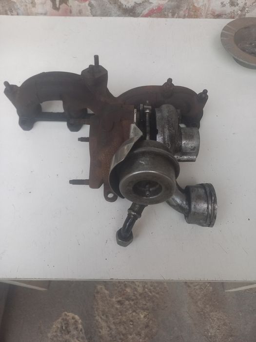 Turbina golf sau Lupo AXR