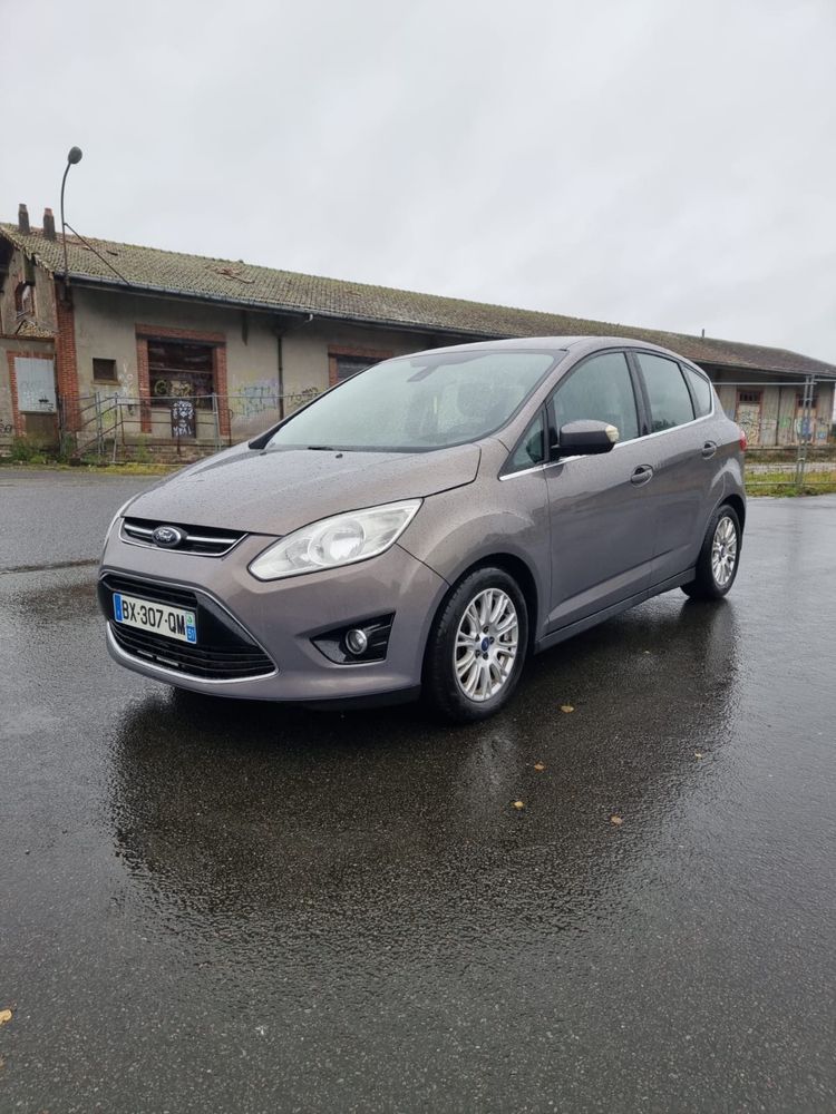 Ford c-Max Titanium