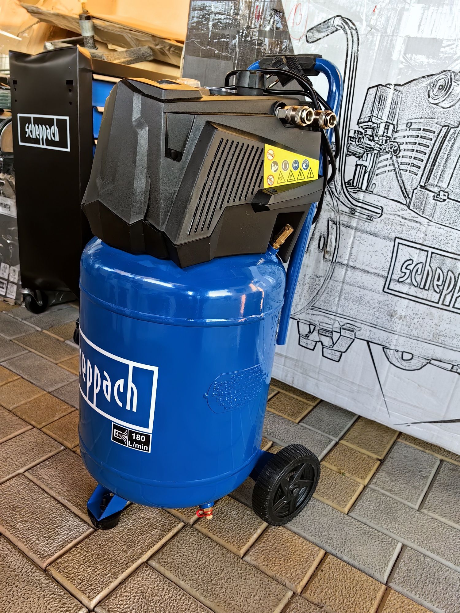 Компресор HC35V Scheppach - 1500W |  10 бара |  без масло и с ниска по