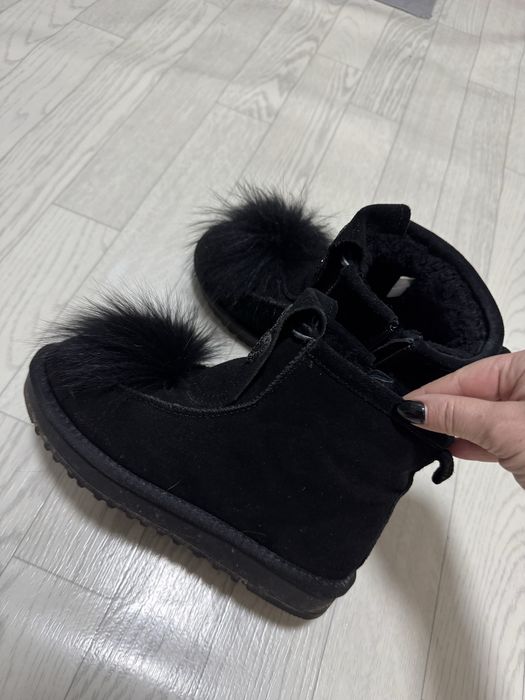 Продам угги полностью натуралка 36р