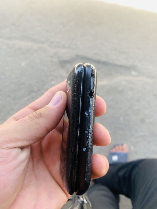 Samsung GM 311 karbon qilingan