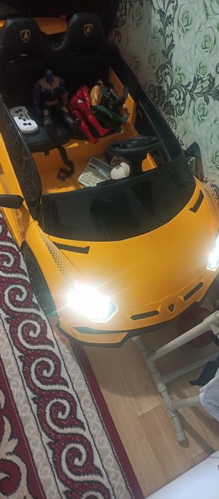 Детская машина бэнтли