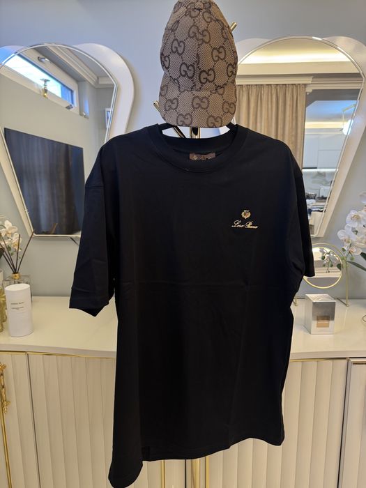 Tricouri noi ! Masuri : M.