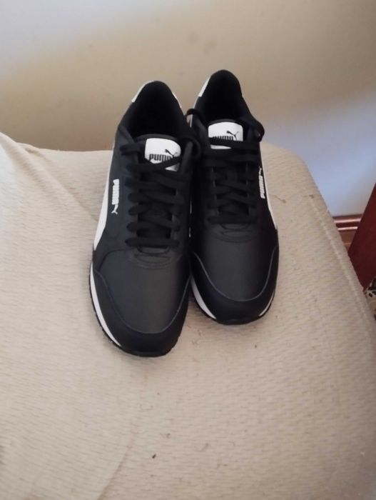 Продавам нови маратонки Puma ST Runner V4