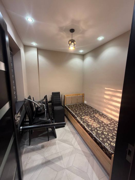 Срочно продается 2/3 ком квартира ад:Вокзал