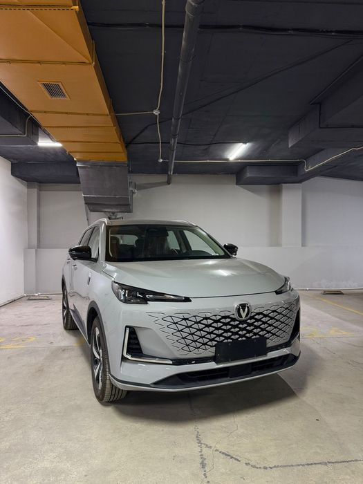 Продам новый автомобиль Changan cs55 plus