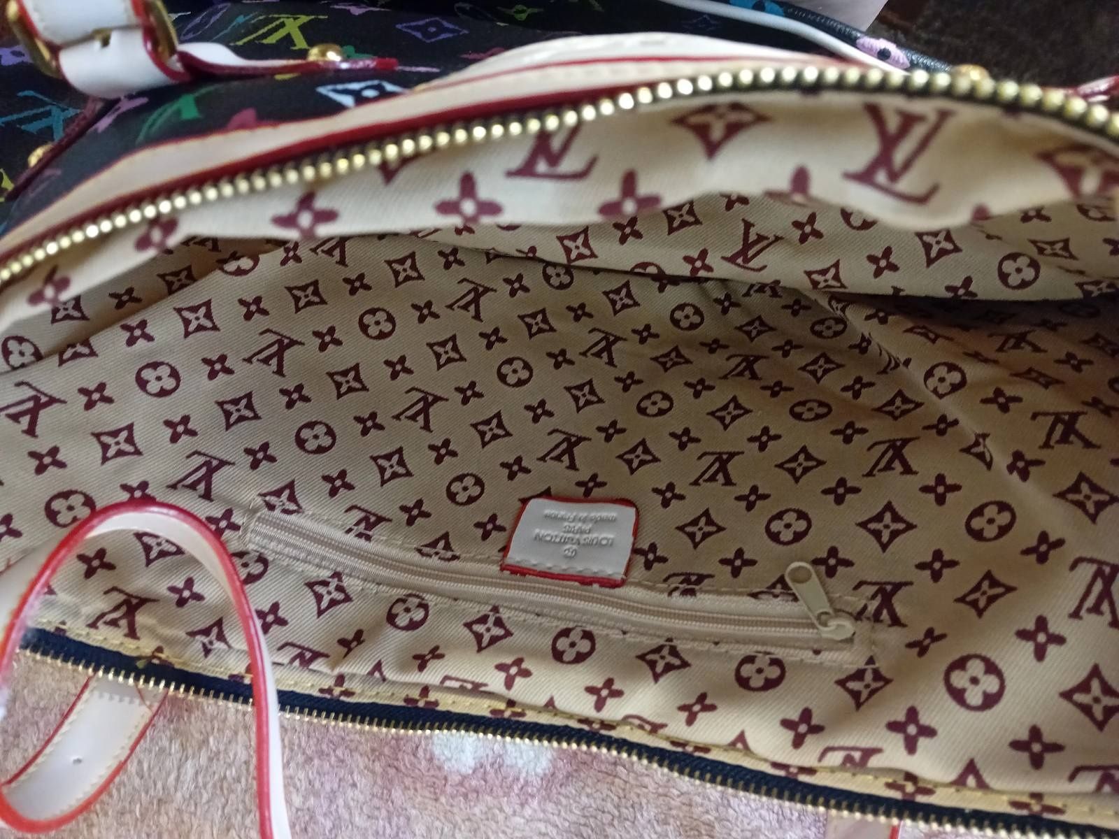 Louis Vuitton-нова чанта