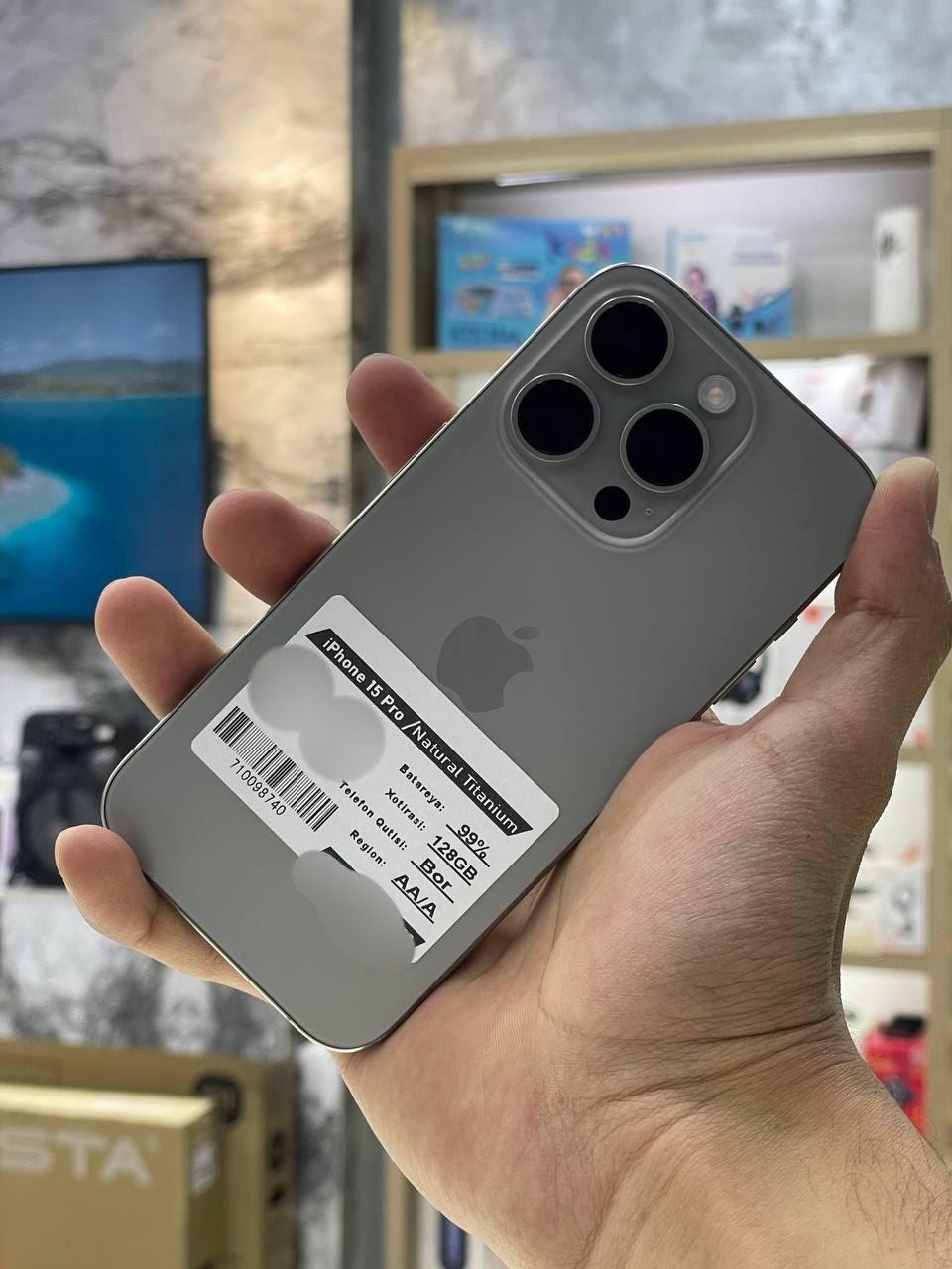 Iphone 15 pro 99% yomks
