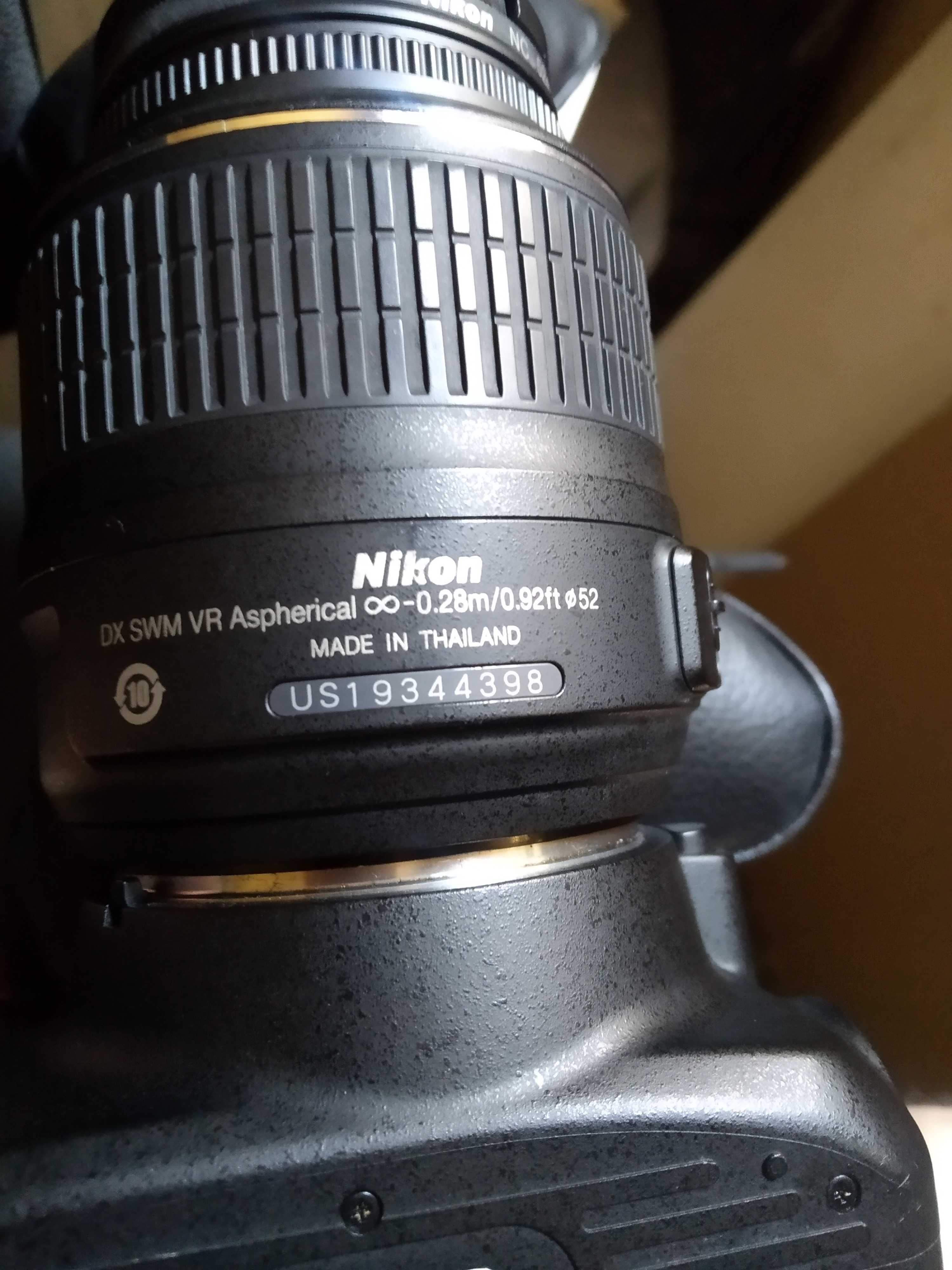 Продавам  Nikon D3100