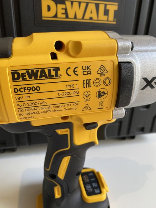 Акумулаторен Безчетков Гайковерт  DeWALT DCF900P2T 18V 1898 Nm