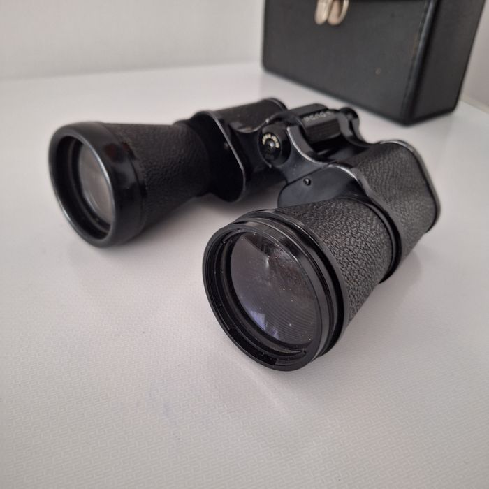 Binoclu optic Commodore 10x50 in cutie