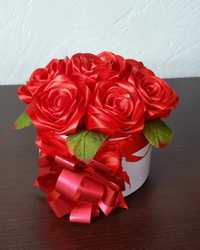 Сувенир-подарок "Букет роз" из атласных лент ⁷ручной работы