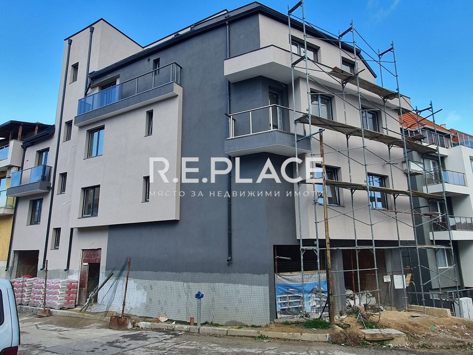 Продава се Многостаен апартамент в Варна, Аспарухово - 187 кв.м за 920 €/кв.м - Снимка #8