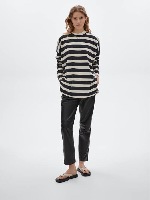 Pantaloni din piele Massimo Dutti
