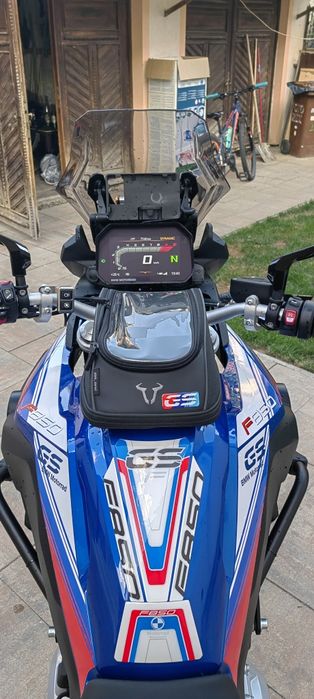 Motociclete BMW F 850 gs