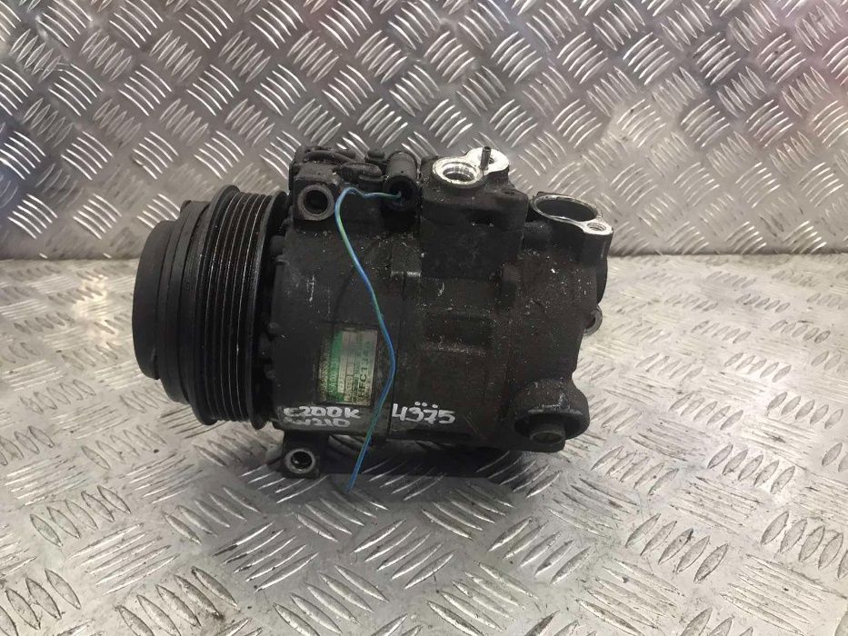 Компресор Mercedes C200K W203 2002г.