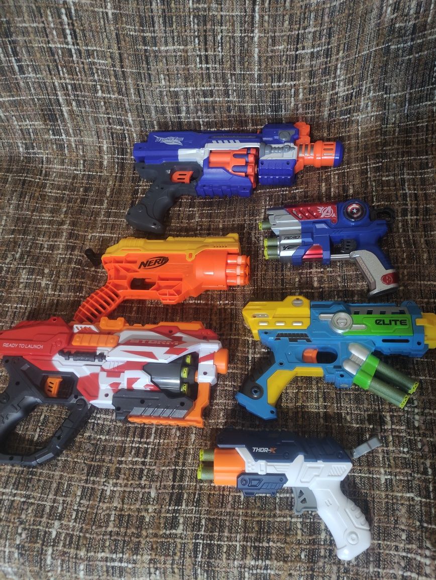 Пистолеты Nerf бластер (коллекция)