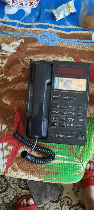 Продам телефон кнопочный