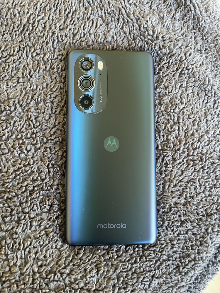 Motorola edge30 pro  с гаранция