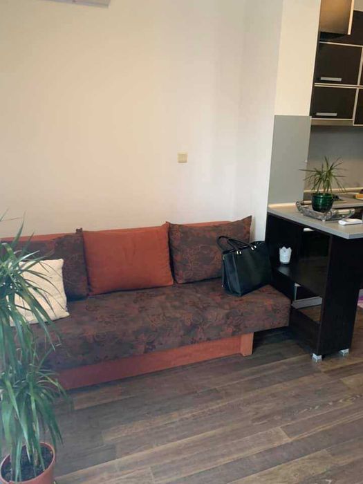 Дава се под наем Двустаен апартамент в Варна, Левски - 65 кв.м за 408 € - Снимка #6