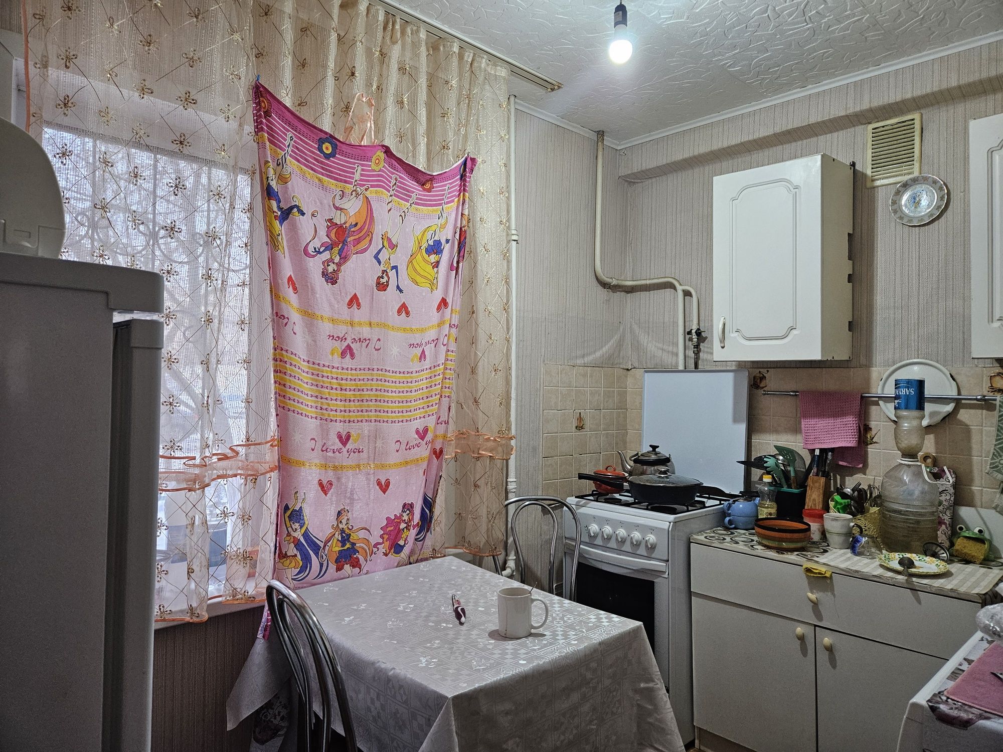 3х ком кв р-он Школьник 1й этаж