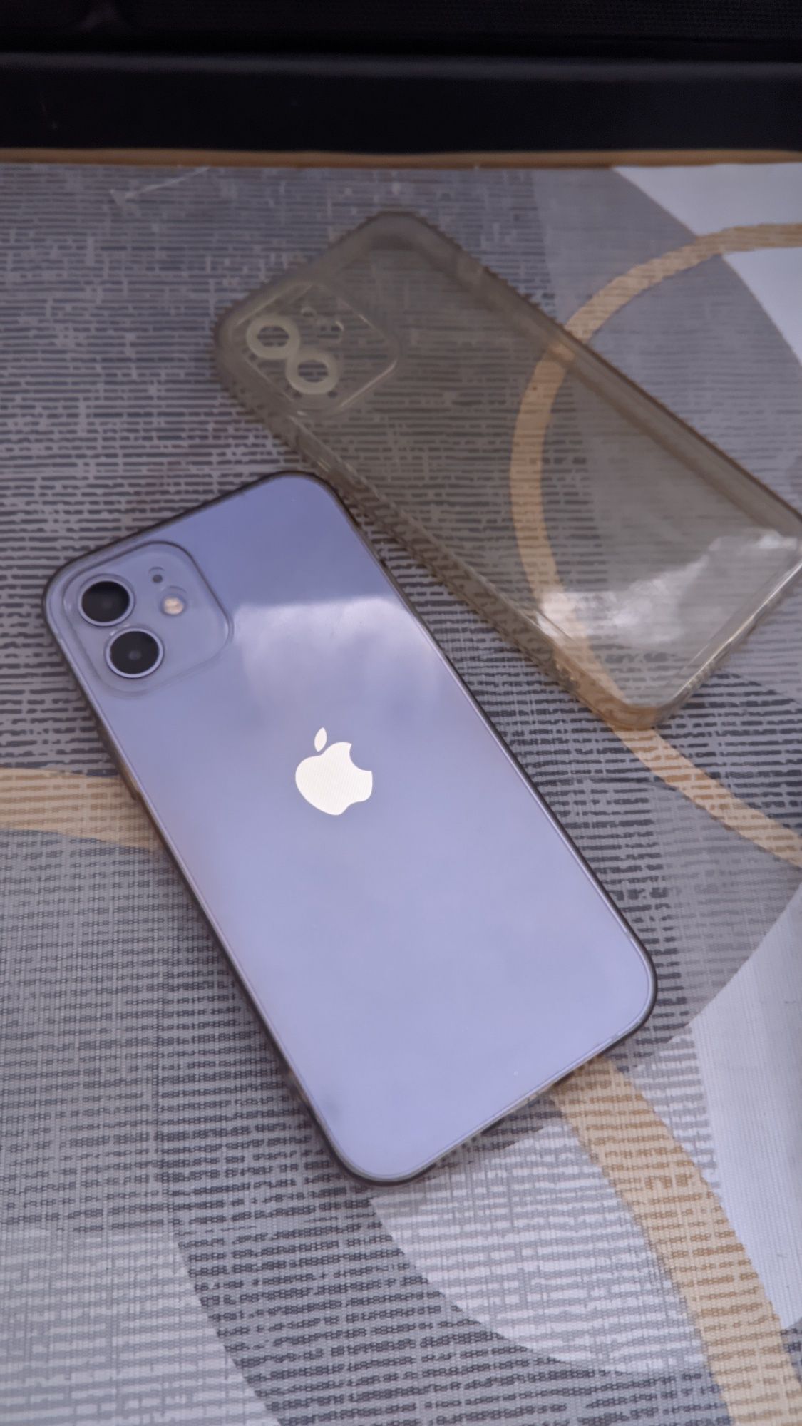 iPhone 12 79% 64gb