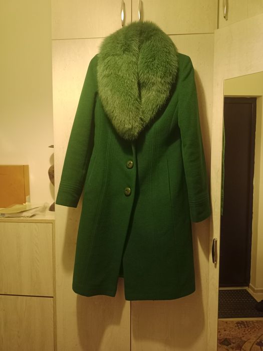 Пальто России 44 размер почти новое