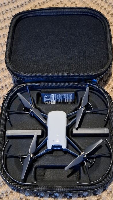 DJI Tello почти нов