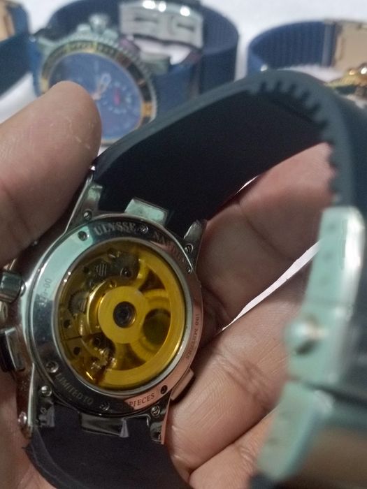 Ulysses nardin часы наручные очень хорошем состоянии