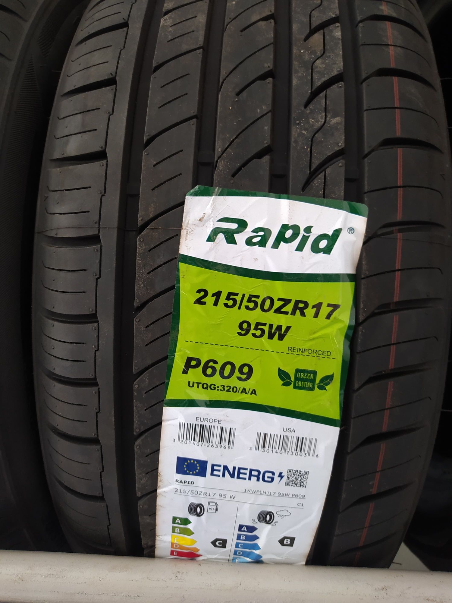 Rapid 215/50R17 P609