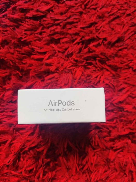 Apple AirPods 4 ANC — Noi, în cutia originală (factură la cerere)
