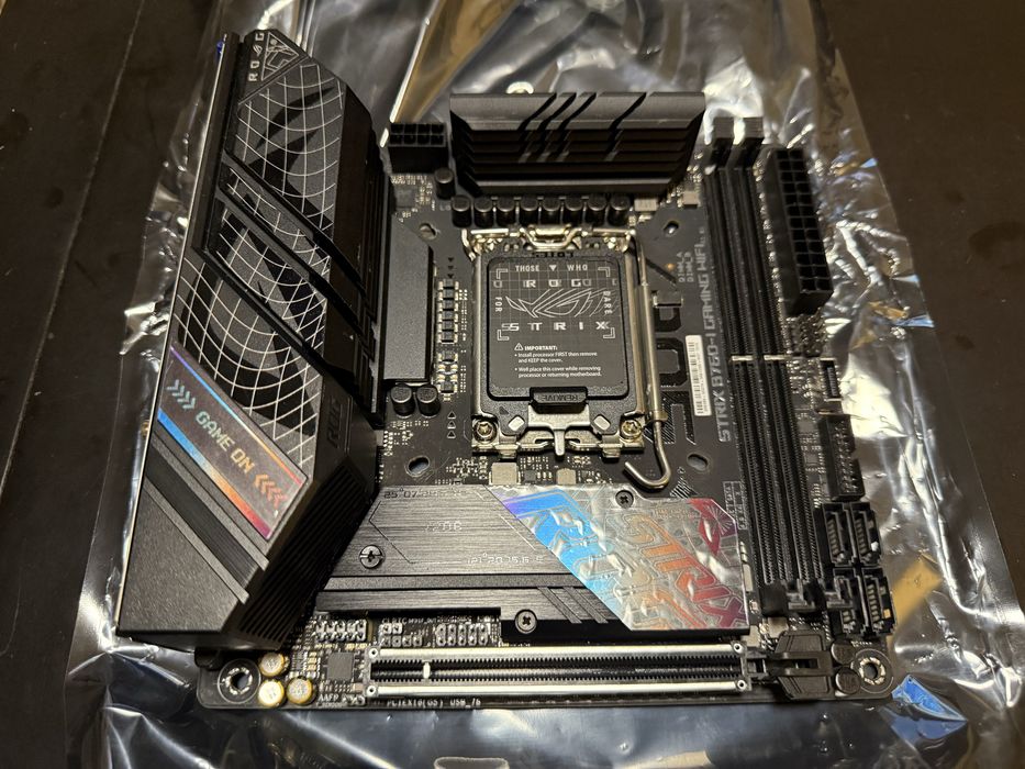 Asus ROG Strix b760-i Gaming WiFi