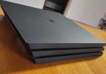 PS4 Pro 1TB + 2 controllere originale + jocuri