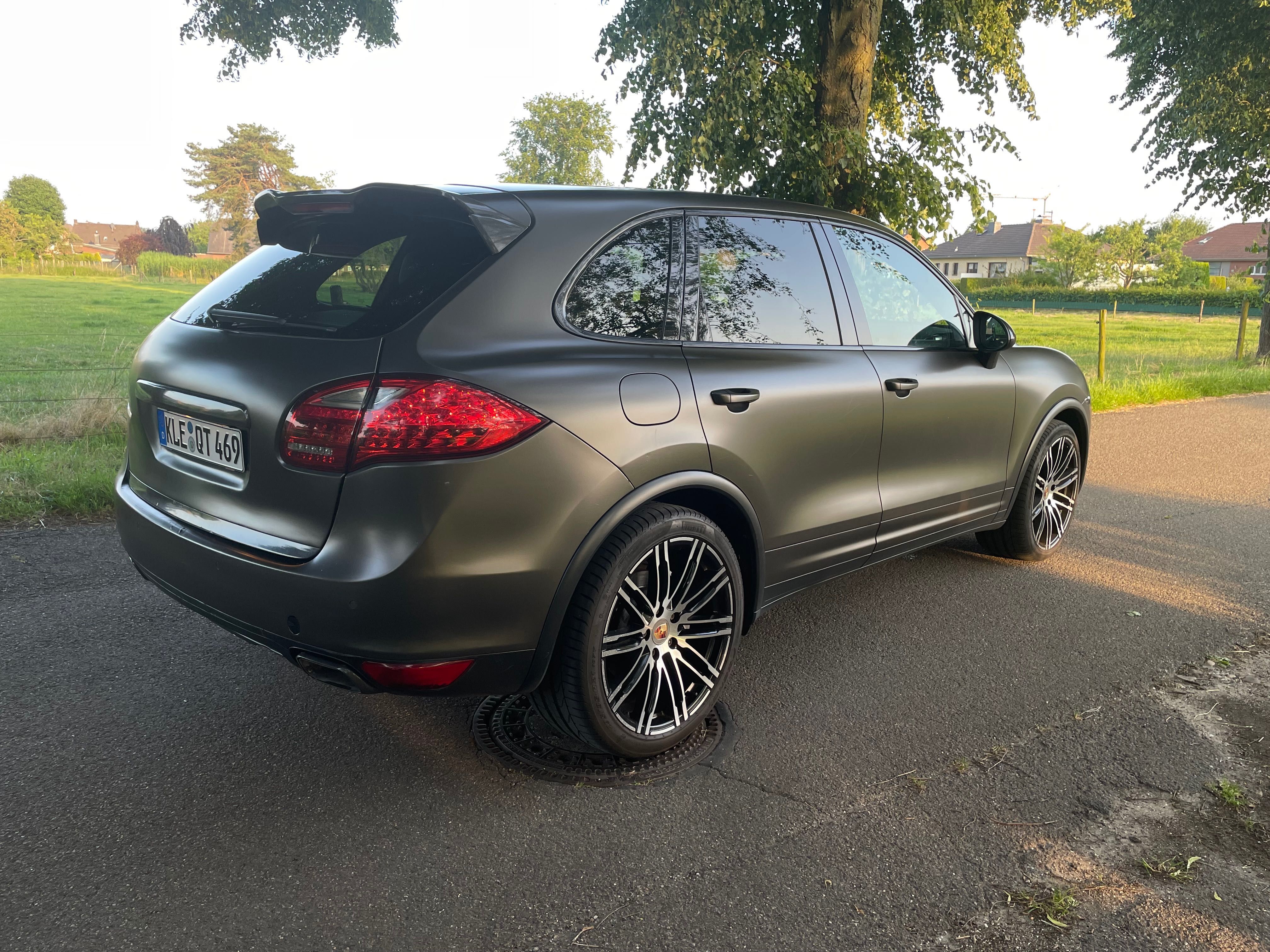 Porsche Cayenne 3.0d Memory Pano Carbon Paket