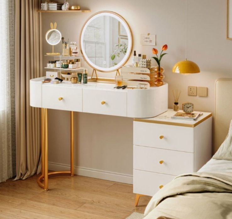 Туалетный столик мебель подарок одежда праздник спорт лето