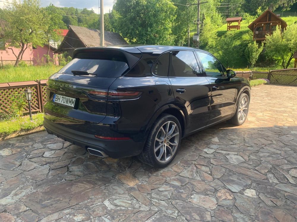 Porsche Cayenne  3.0 V6 340cp