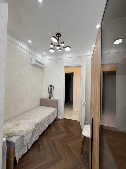 Imperial Ойбек, 4 комнатная ЕВРО ремонт под ключ 110м2